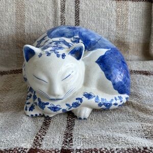 Chinoiserie Ceramic Cat
